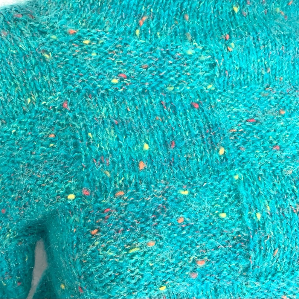 f u z z y :: Vintage Mohair Slouchy Turquoise Handmade Knit Sweater - Picture 9 of 14